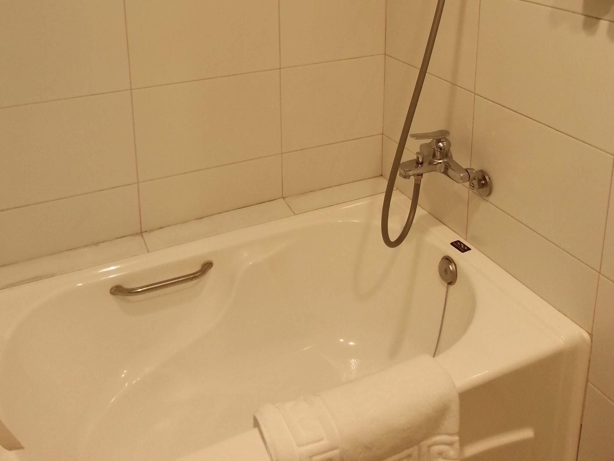 Holiday Fun Hostel 臺北 外观 照片